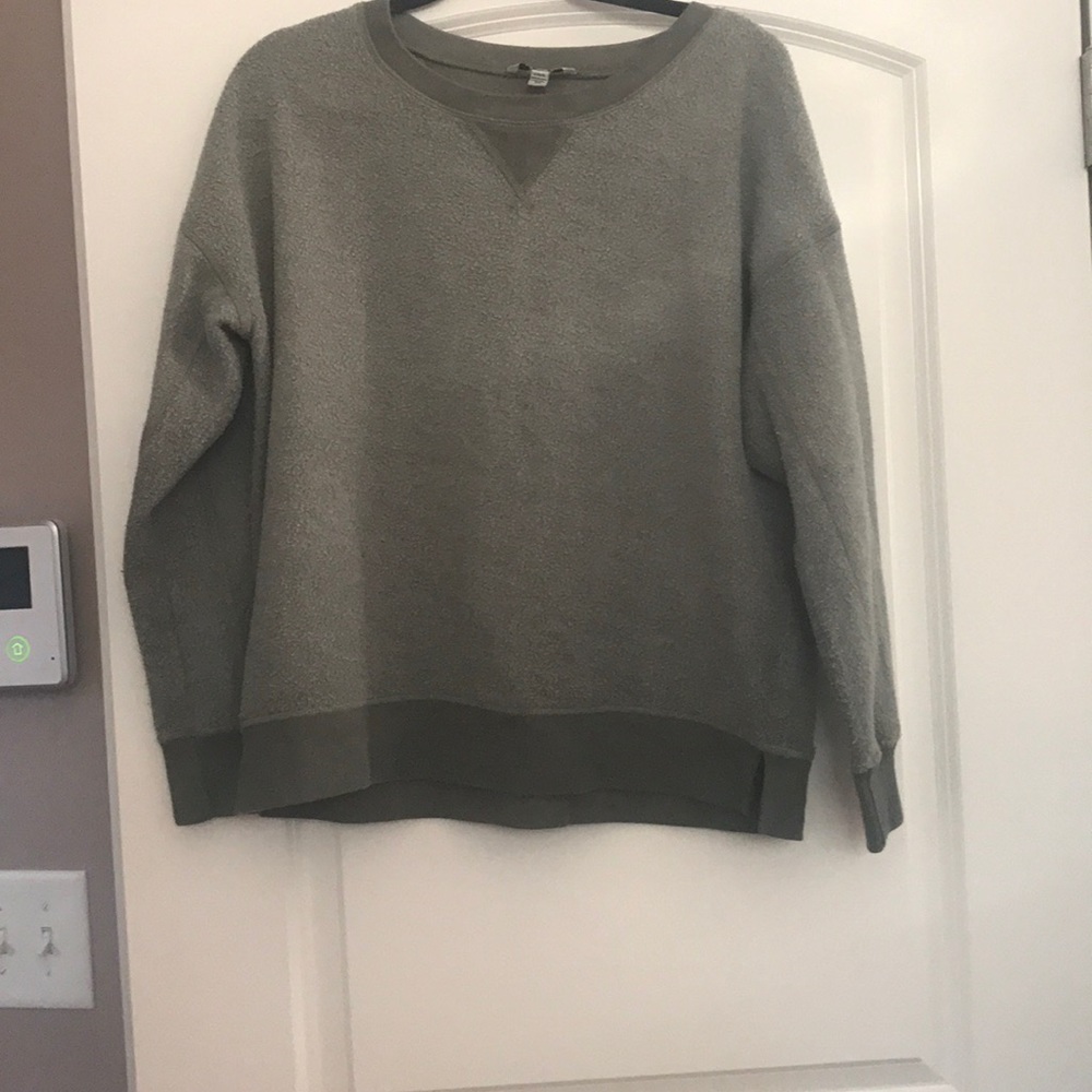 Crew sweatshirt
